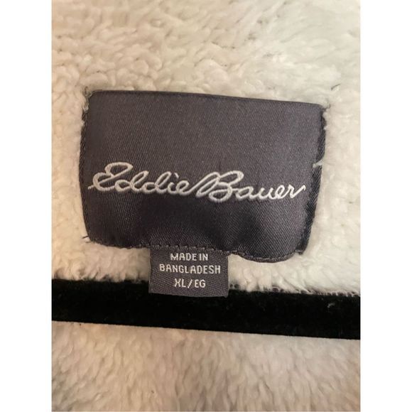 Eddie Bauer plaid Sherpa lined button front shacket xl - Picture 3 of 11